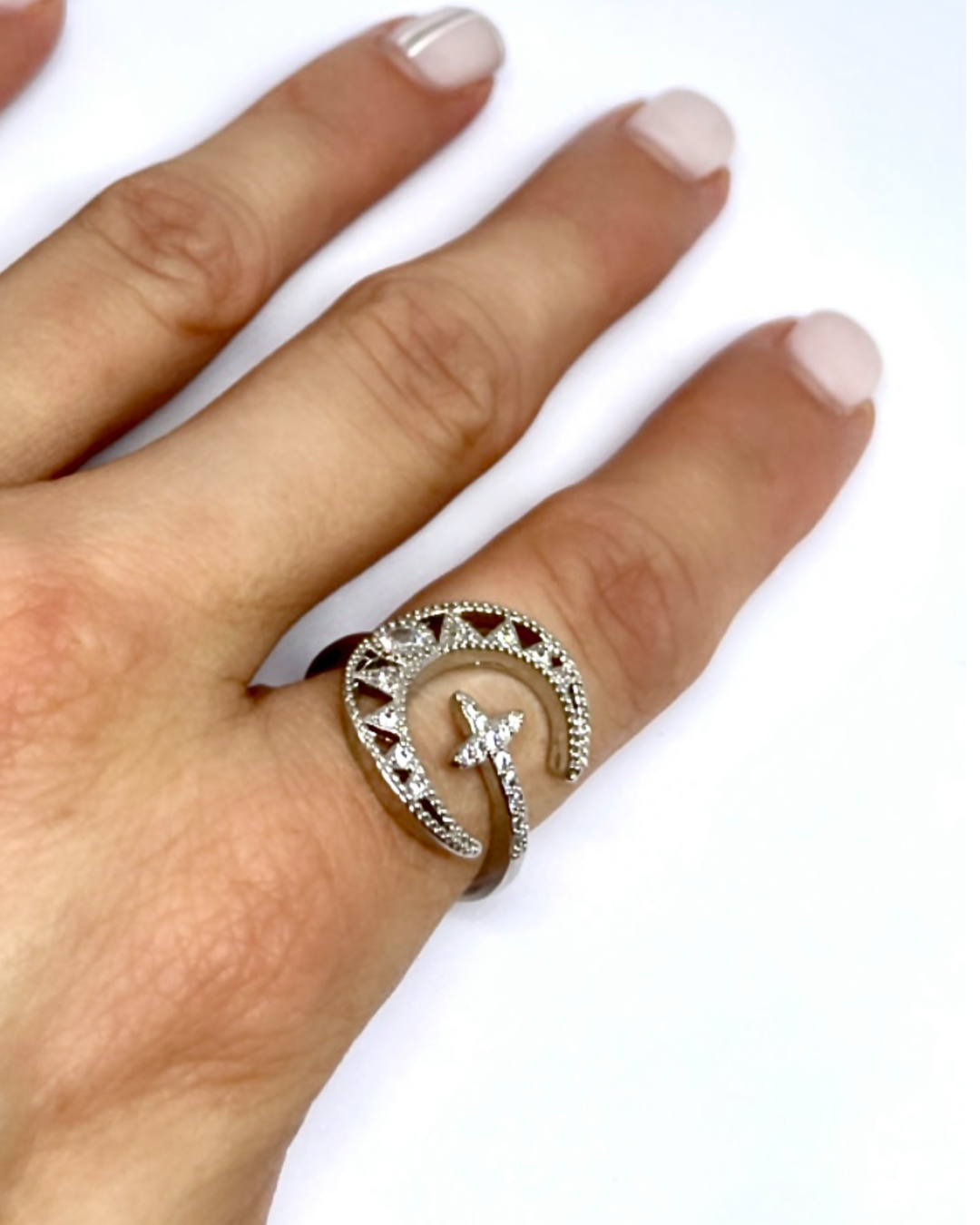 ANILLO AJUSTABLE MEDIA LUNA
