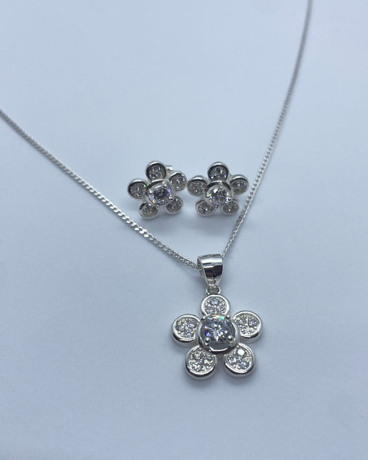 CONJUNTO FLOR EN PLATA LEY 925